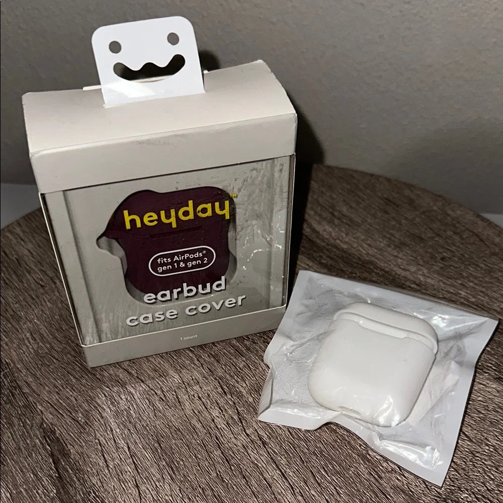 Apple AirPods Bundle